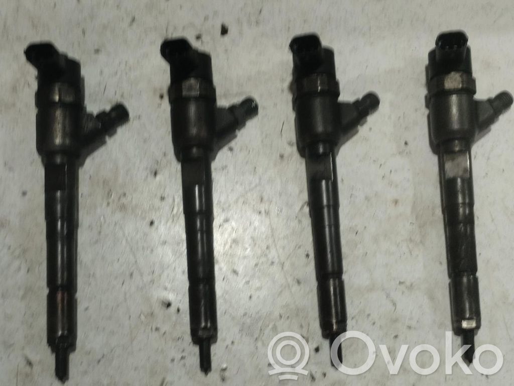 Inyector de combustible   0445110083,0445110083