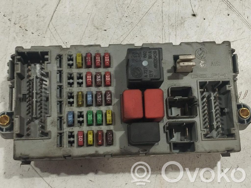 Fiat Doblo Módulo de fusible 
