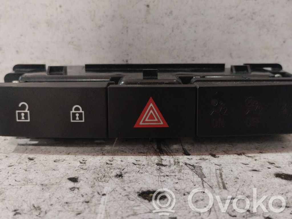 Opel Astra J Altri interruttori/pulsanti/cambi