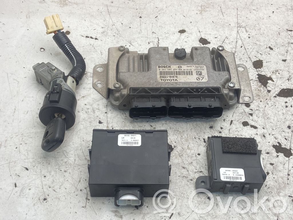 Toyota Aygo AB10 Juego de cerradura y set ECU del motor 