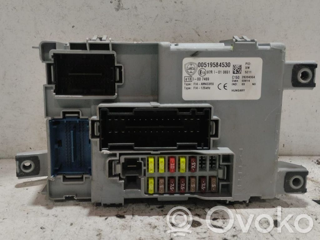 Lancia Ypsilon Fuse module 