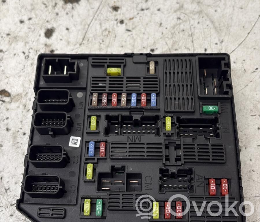 Renault Scenic III -  Grand scenic III Modul siguranțe 