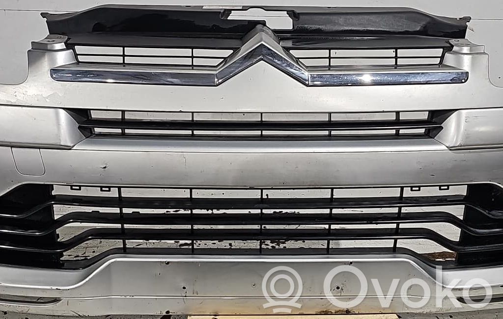 Citroen C4 I Paraurti anteriore 