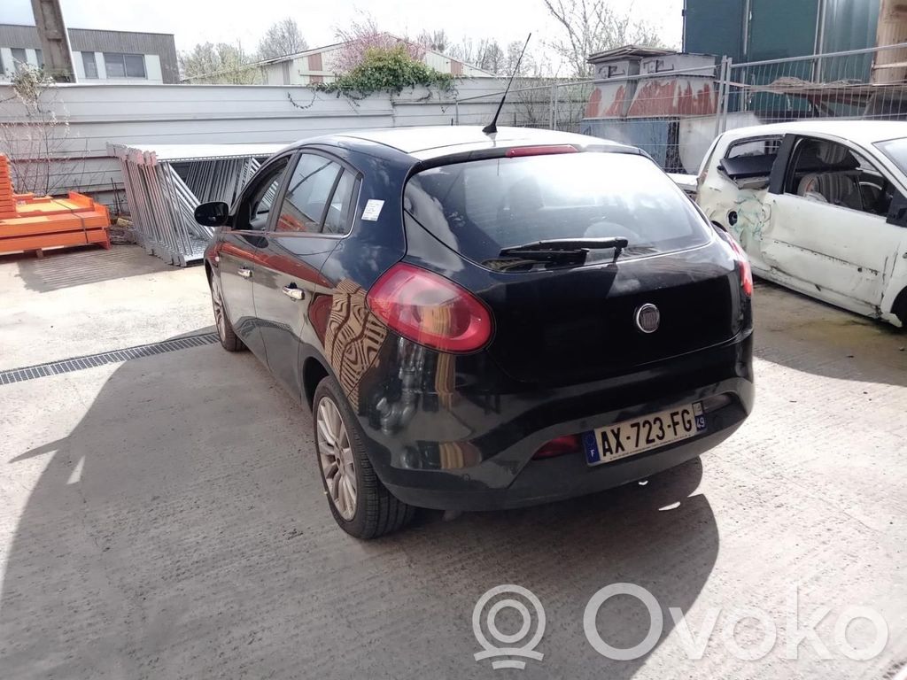 Fiat Bravo Lampă spate în caroserie 