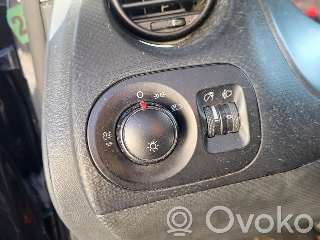 Seat Altea Interruptor de luz 