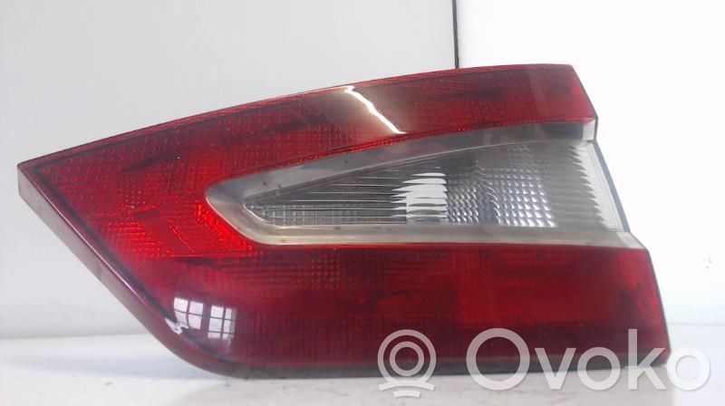 Ford Galaxy Задний фонарь в крышке 