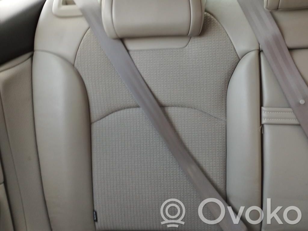 Citroen C5 Cinturón trasero 