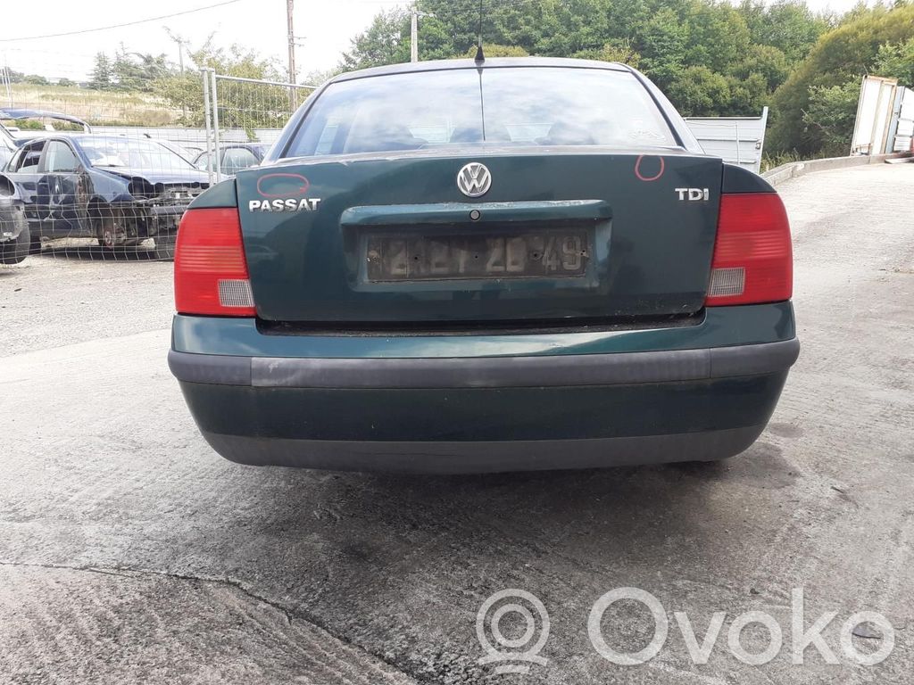 Volkswagen PASSAT B5 Parachoques 