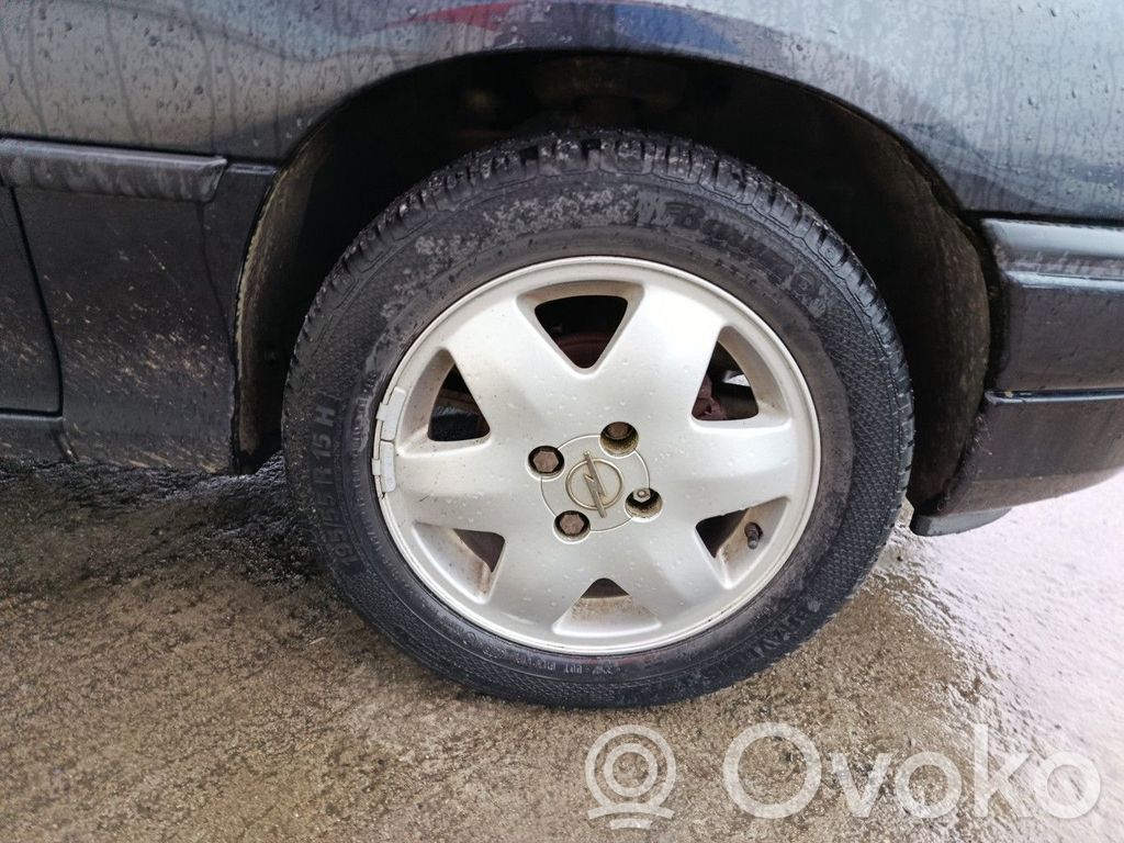 Opel Astra F Priekinis suportas 