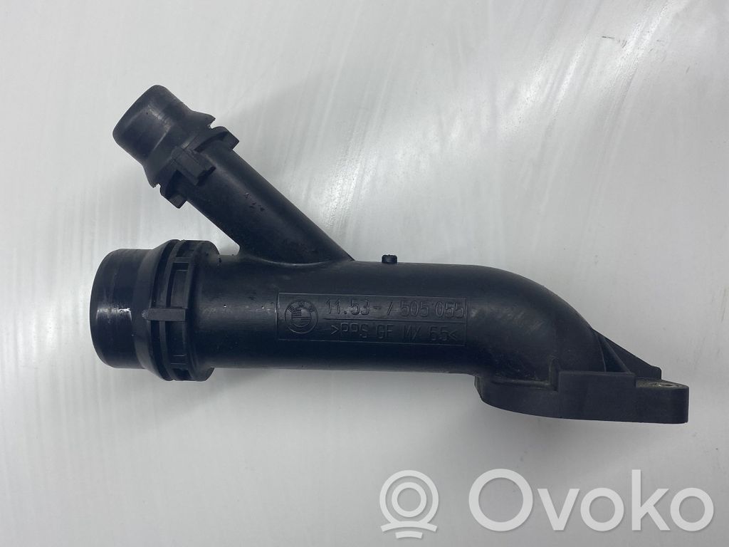 BMW 3 E46 Engine coolant pipe/hose 