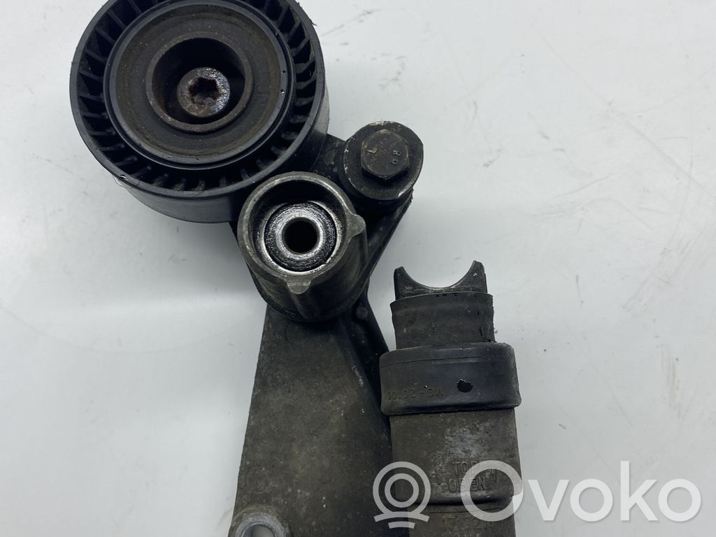BMW 5 E39 Diržo įtempėjas 