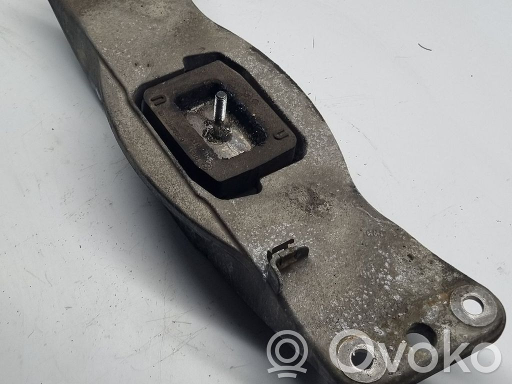 BMW 5 E60 E61 Gearbox mounting bracket 