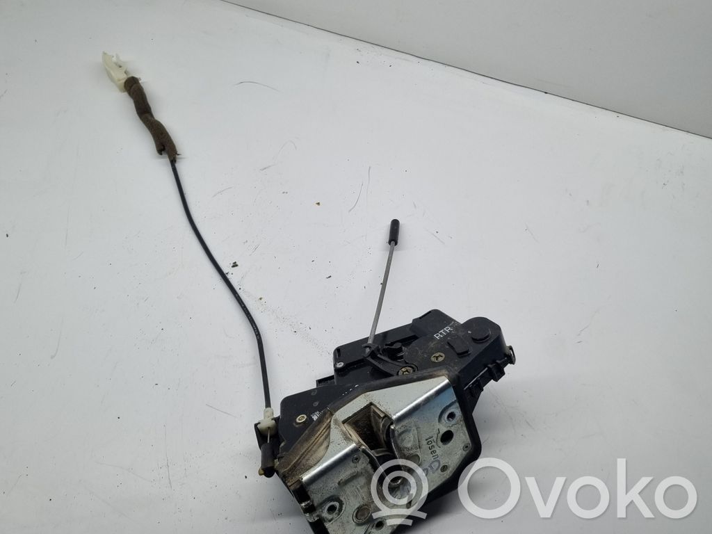BMW 3 E46 Türschloss vorne 