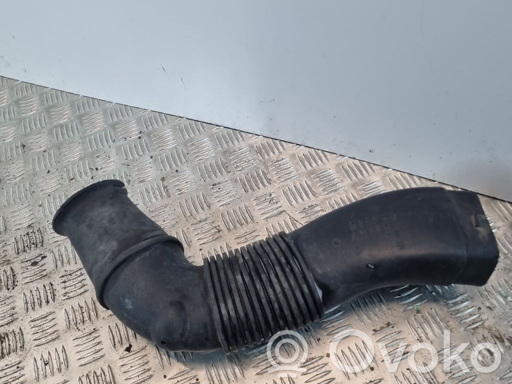 BMW 7 E65 E66 Gaisa ieplūdes kanāla detaļas 