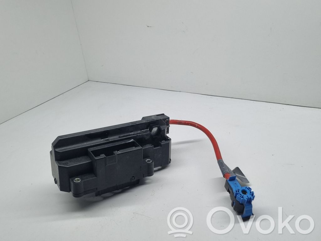 BMW 7 E65 E66 Fuse module 