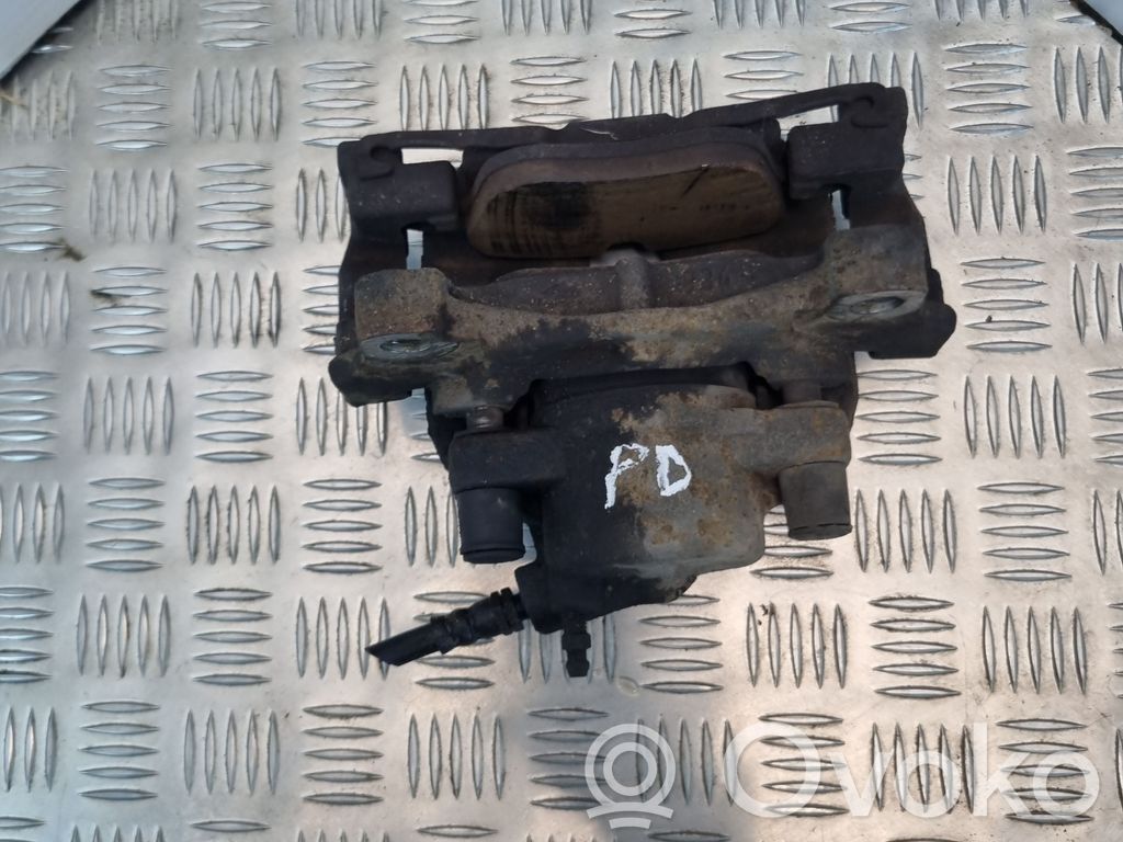 Ford Mondeo MK IV Front brake caliper 