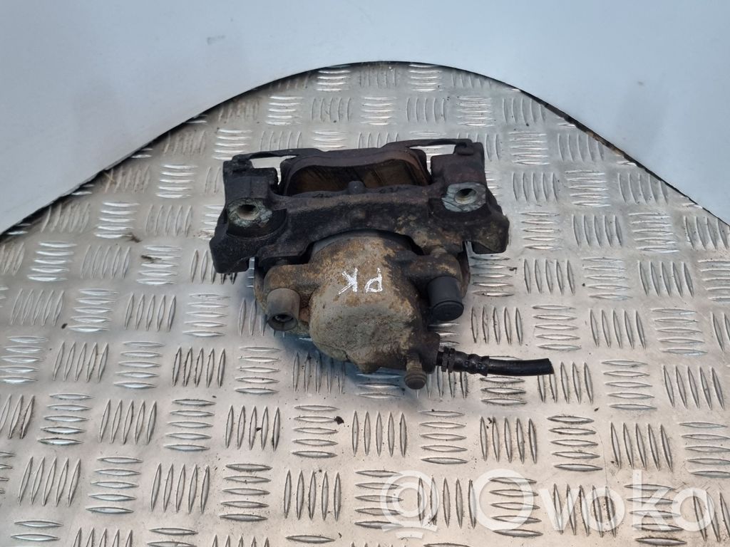 Ford Mondeo MK IV Передний суппорт 