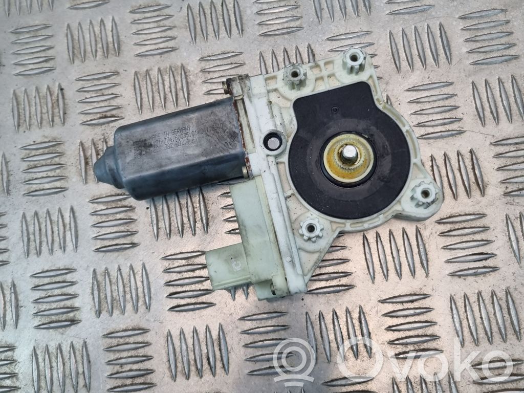 BMW 7 E65 E66 Silnik regulatora szyby drzwi przednich 