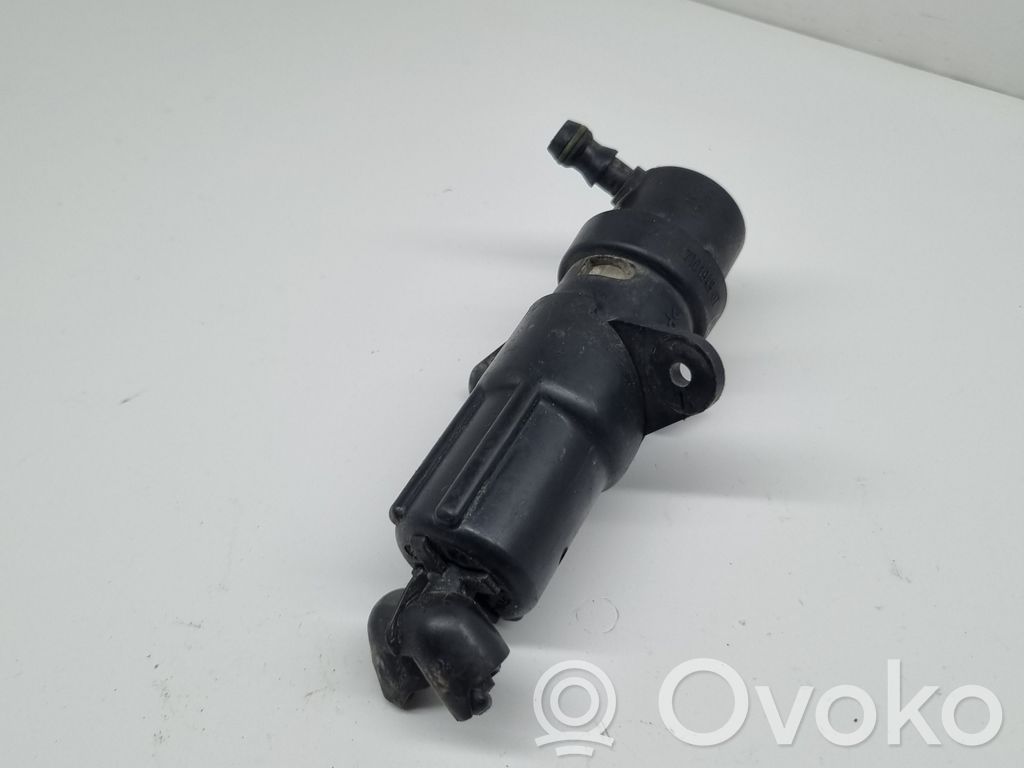 BMW 7 E65 E66 Headlight washer spray nozzle 