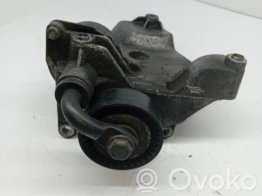 A/C-kompressorin kannatin   64551187319