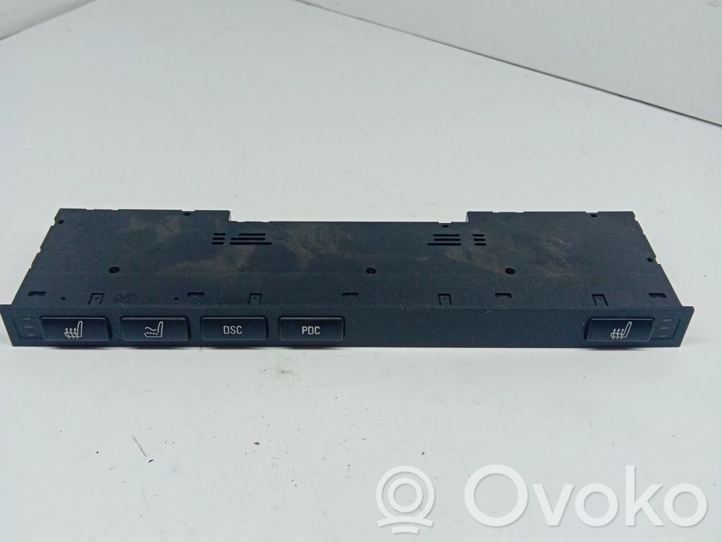 Seat heating switch   61316905611