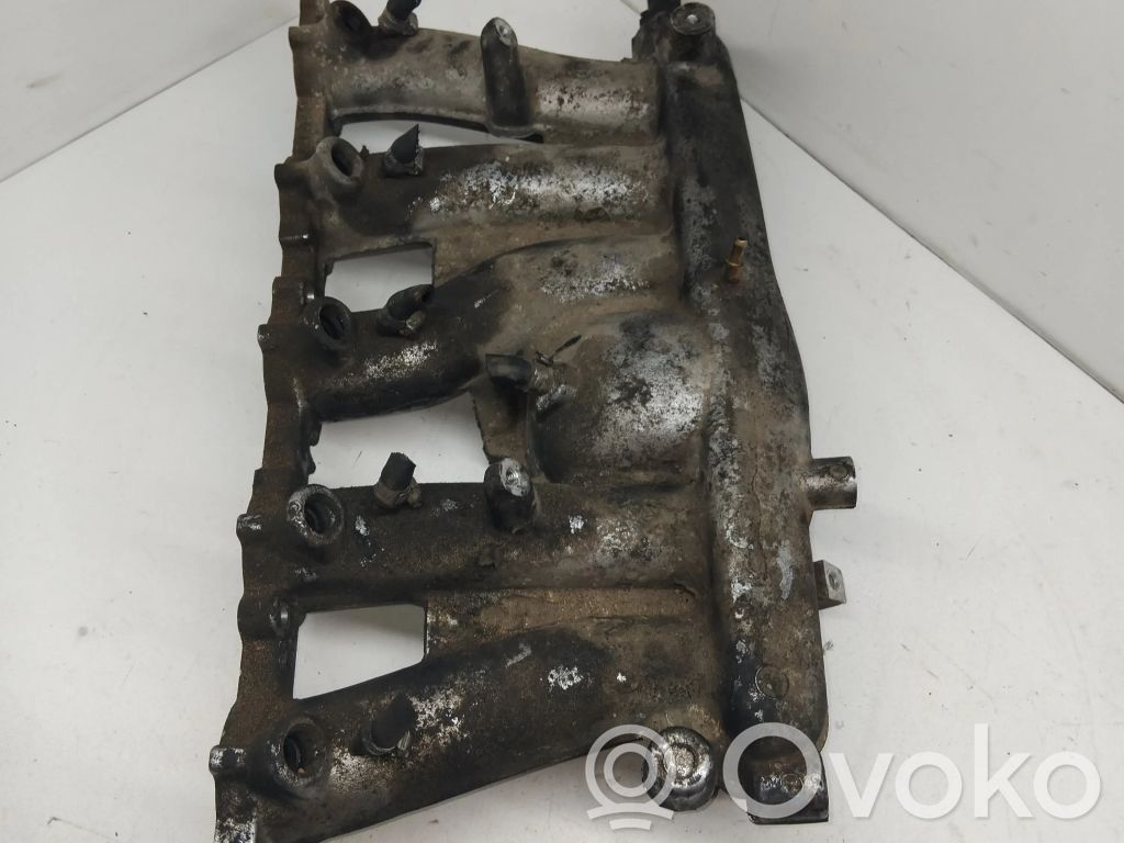 Volvo S80 Colector de admisión 