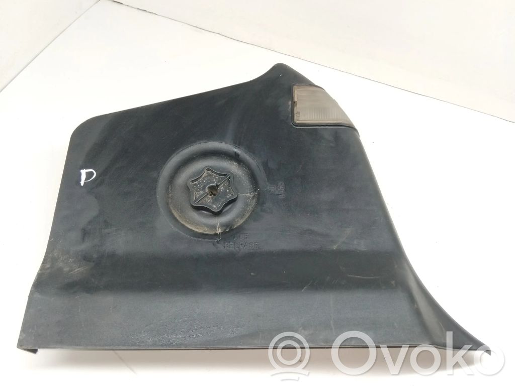 BMW 3 E36 Takavalon polttimon suojan pidike 