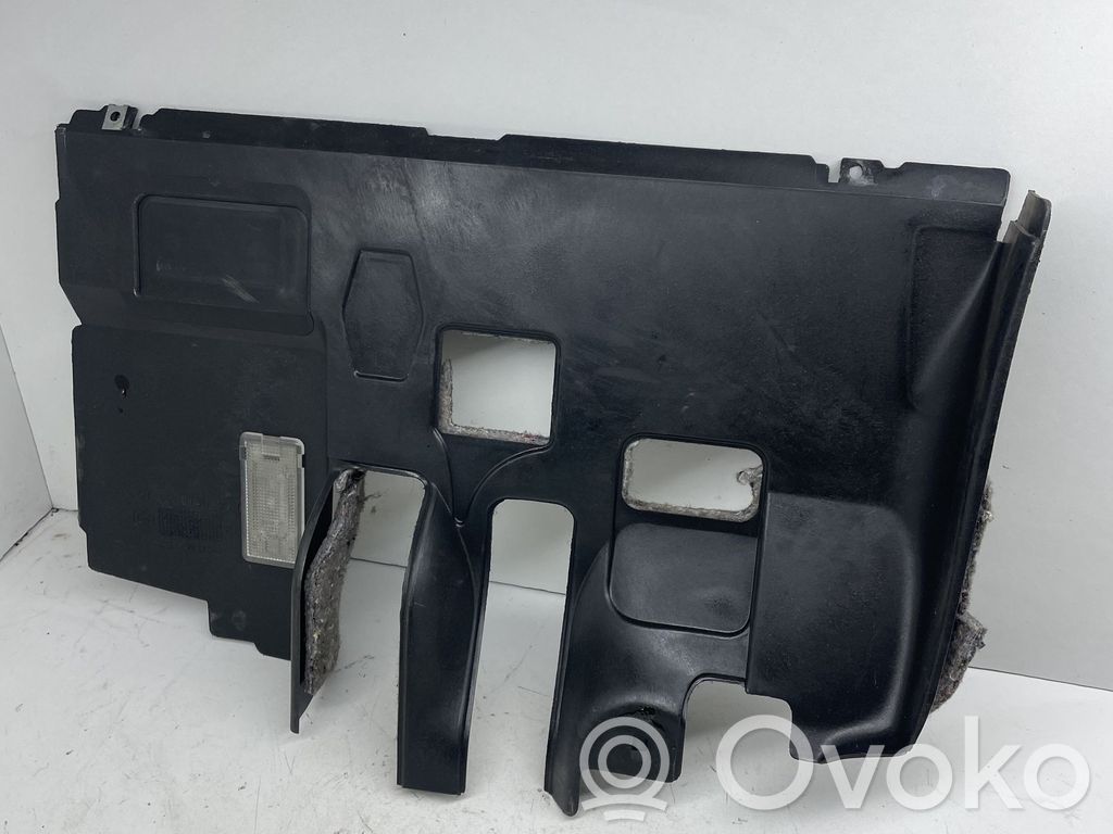 Element deski rozdzielczej / dół   8146269