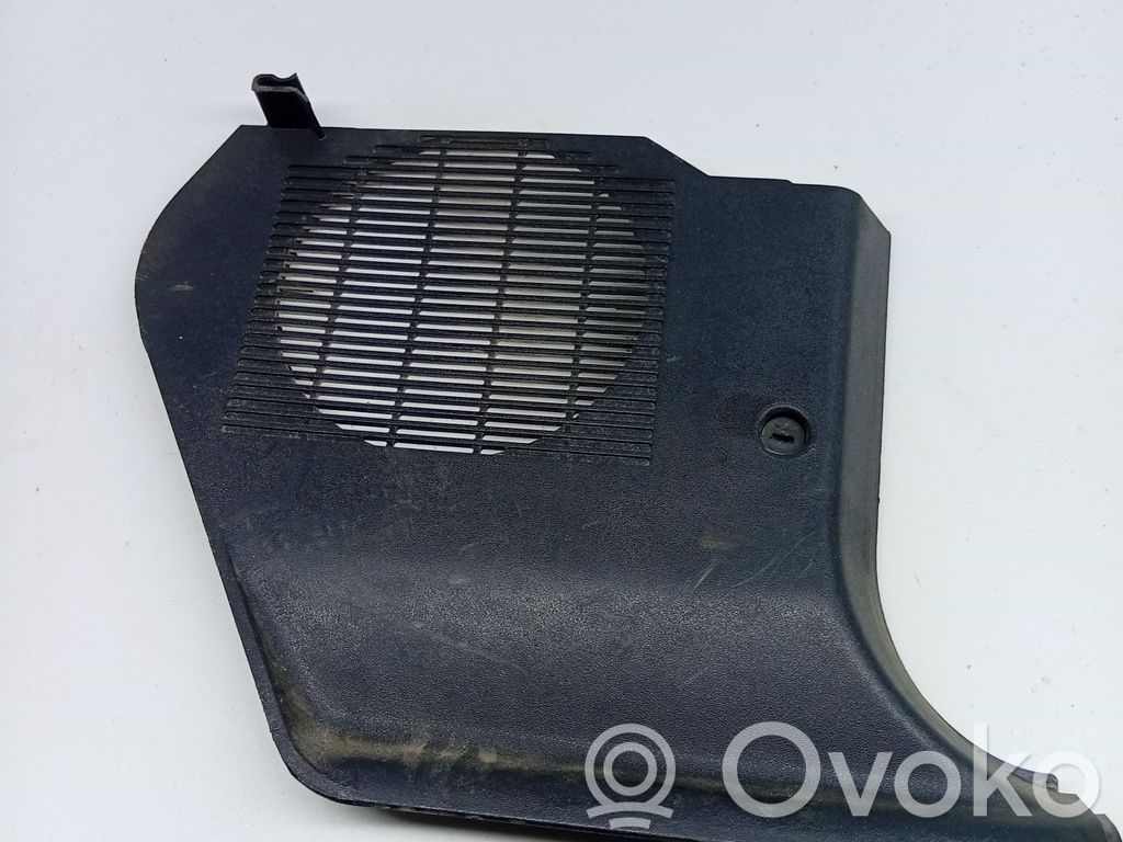 BMW 3 E36 Sivukaiuttimen suoja 