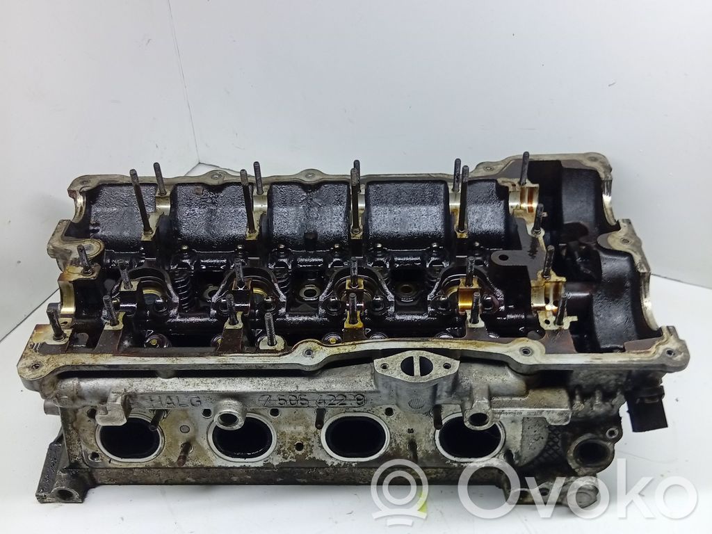 BMW 3 E90 E91 Engine head 
