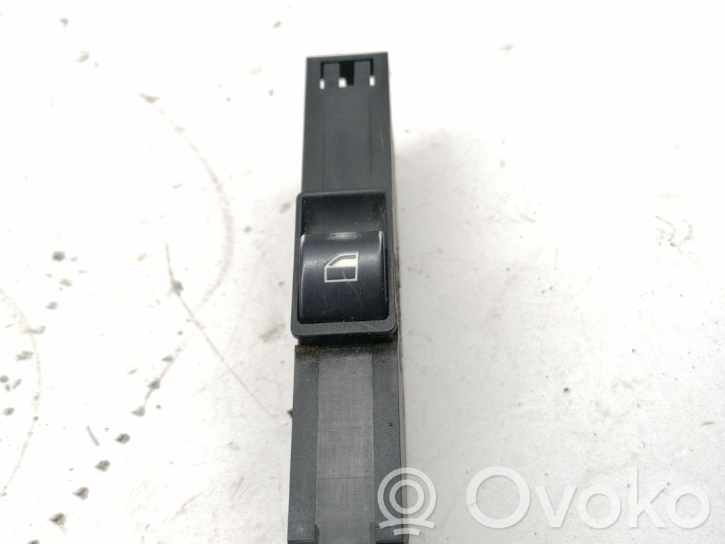 BMW 3 E46 Electric window control switch 