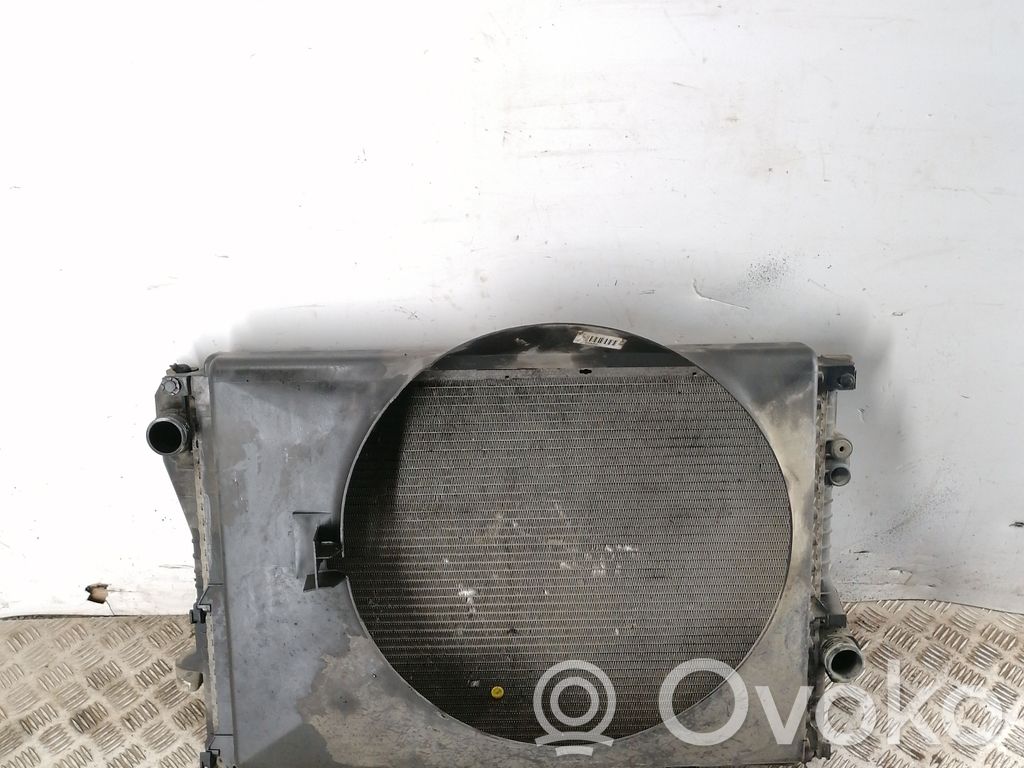 BMW 5 E39 Coolant radiator 