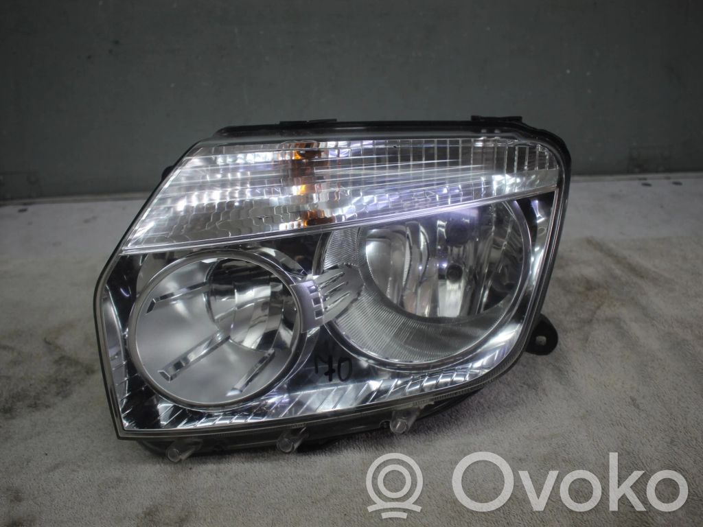 Dacia Duster II Headlight/headlamp 