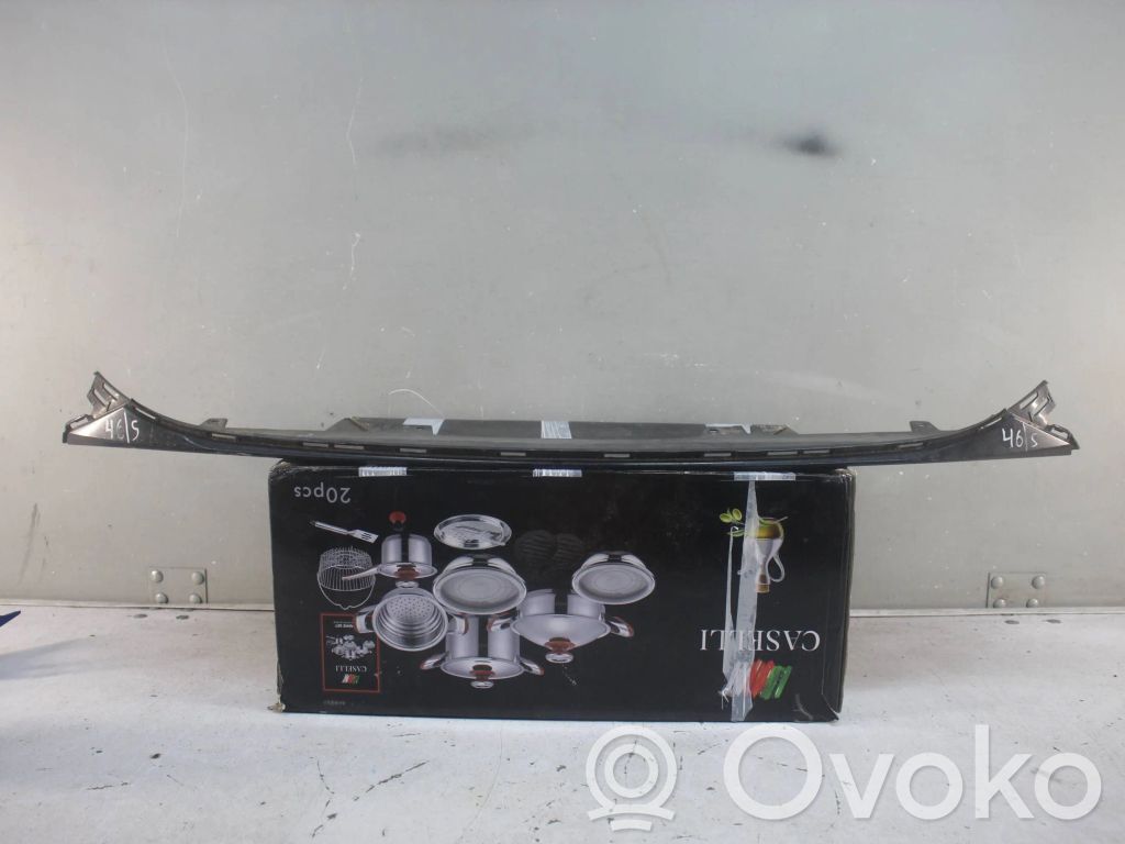 BMW 2 F44 Modanatura separatore del paraurti anteriore 