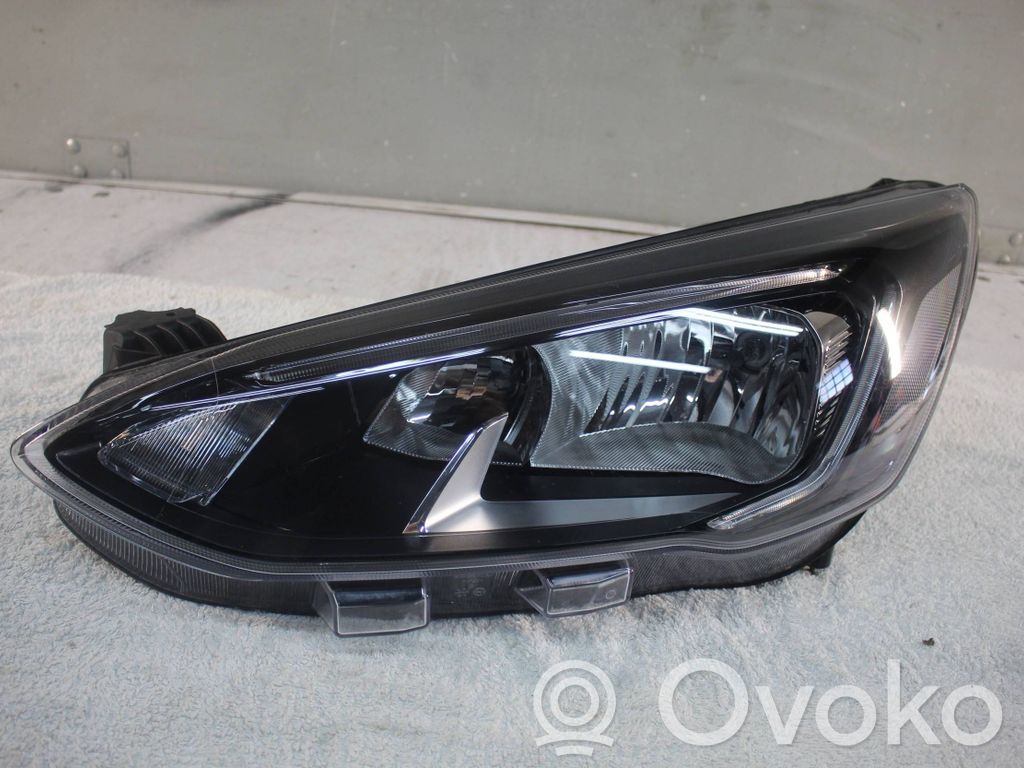 Ford Focus Priekinis žibintas 
