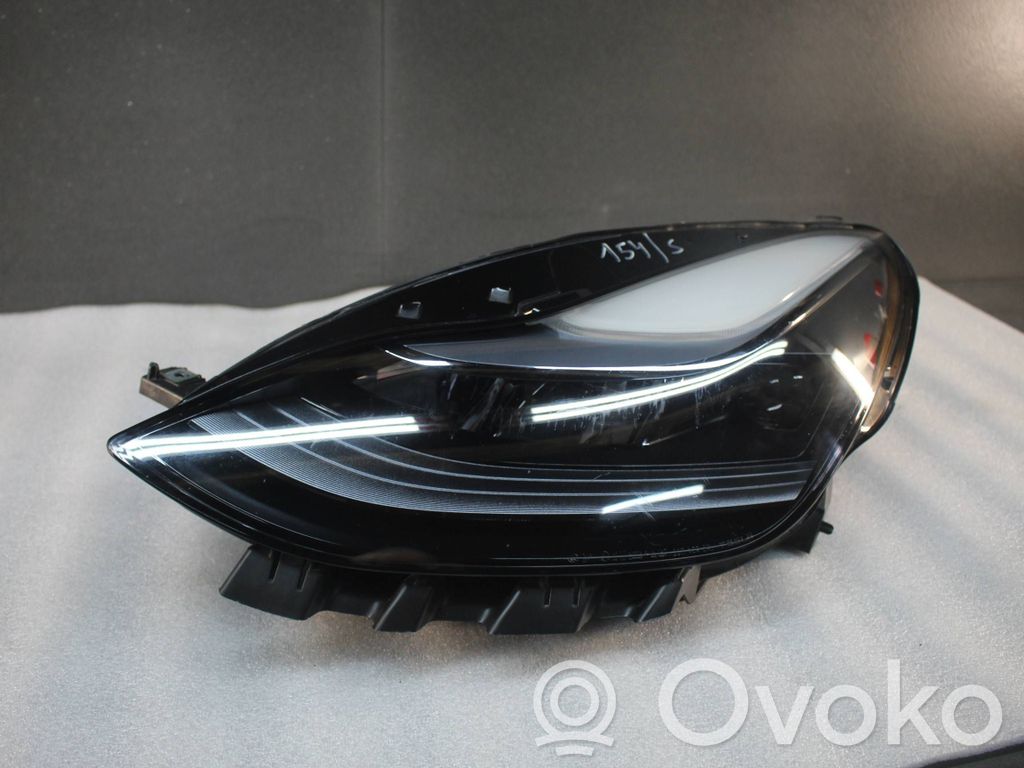 Headlight/headlamp   151495200D,01531911
