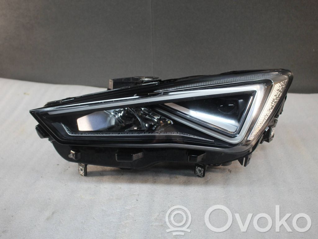 Seat Leon IV Headlight/headlamp 