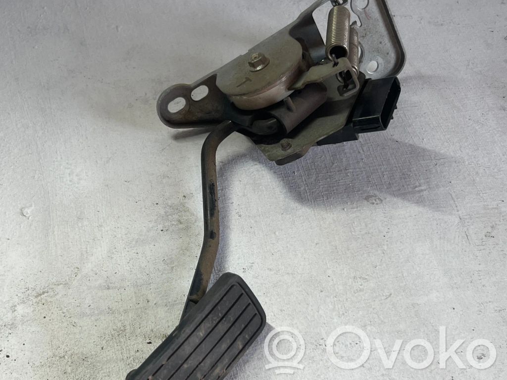 Akceleratoriaus pedalas   36010AG021,0988000121