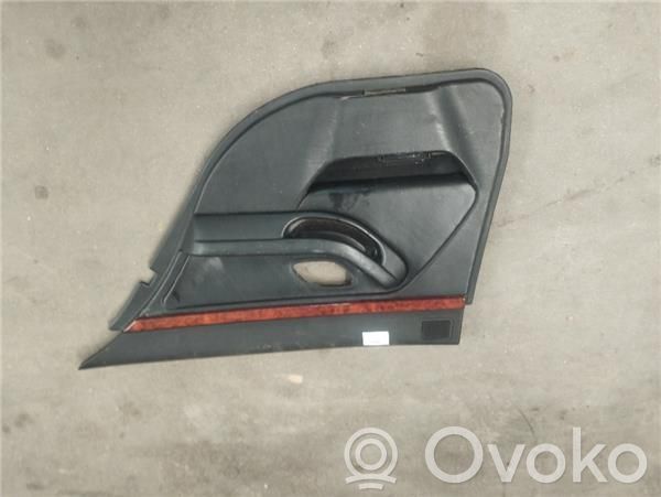 Takaoven verhoilu