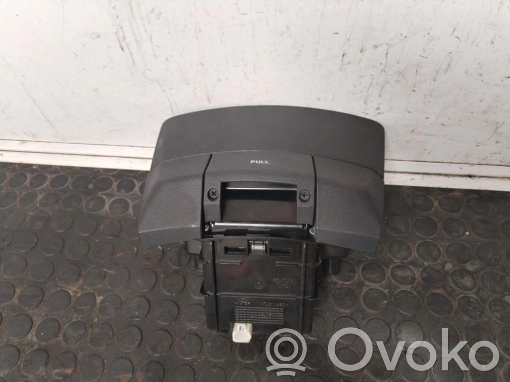 Guantera   847802L000