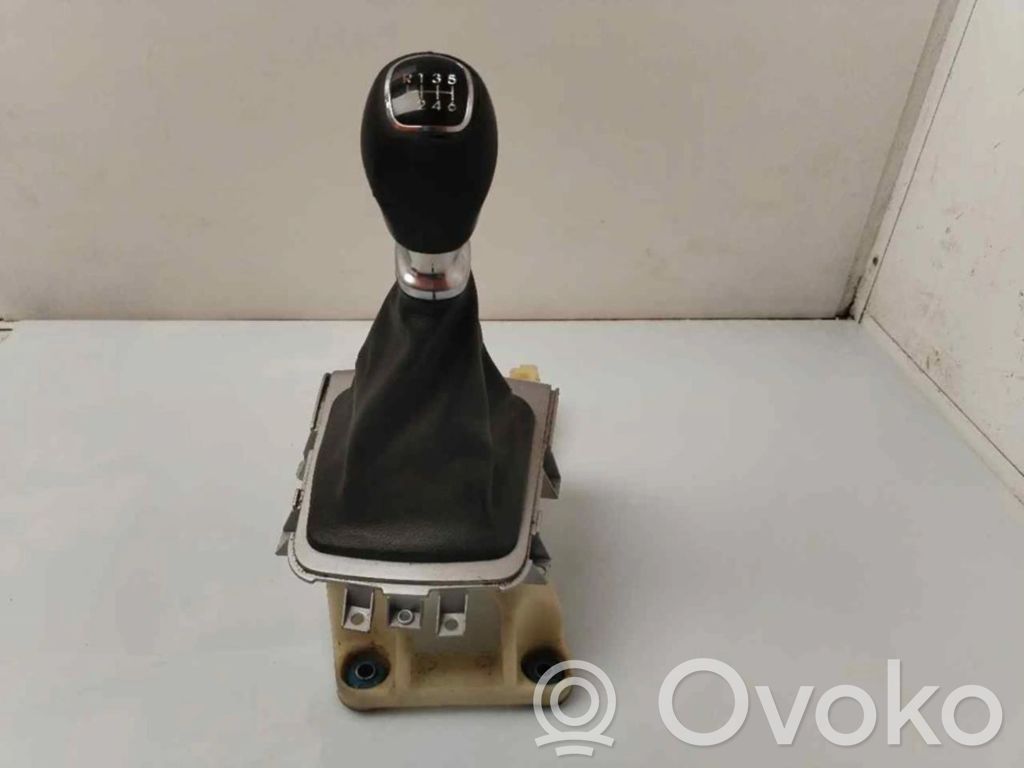 KIA Ceed Palanca de cambios 