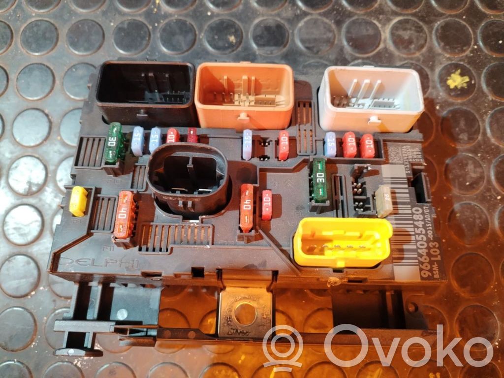 Módulo de fusible   9664055480