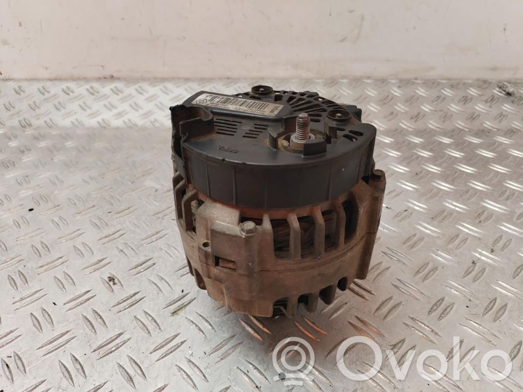 Alternador   8200537415B