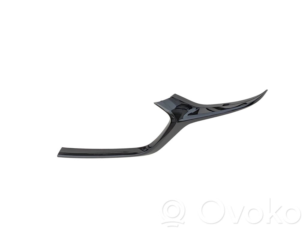Front bumper upper radiator grill