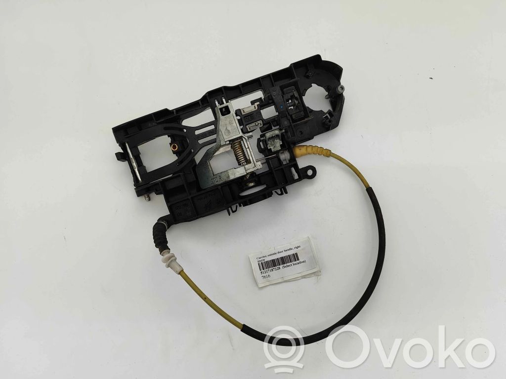 BMW 5 F10 F11 Klamka/wspornik zewnętrzny drzwi przednich 