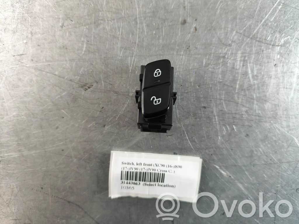 Volvo XC90 Central locking switch button 