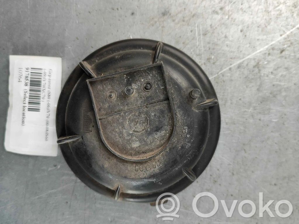 Volvo XC70 Headlight/headlamp dust cover 