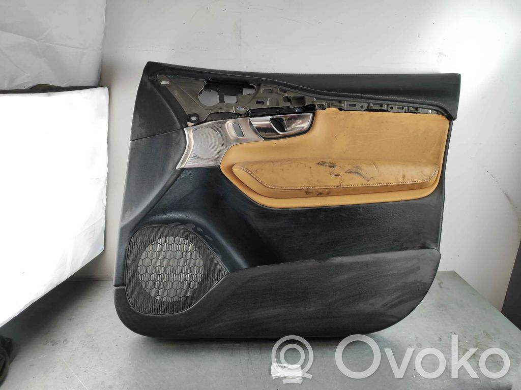 Volvo XC90 Front door card panel trim 