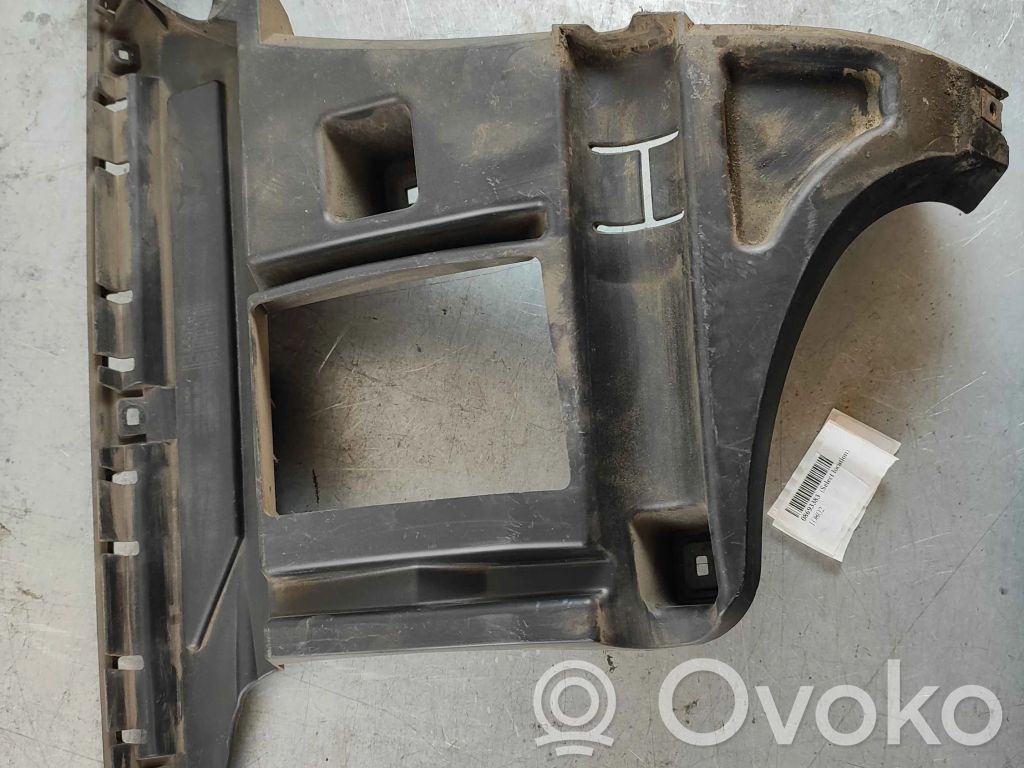 Volvo V70 Galinis laikiklis bamperio 