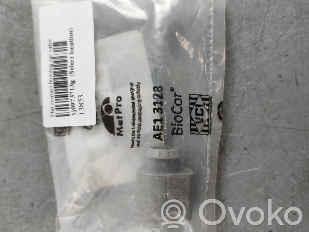 Audi A4 S4 B8 8K Inne części wnętrza samochodu 